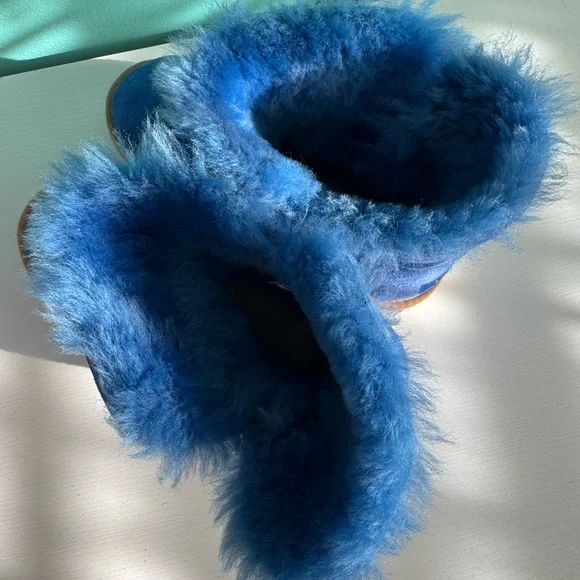 UGG Youth Bailey Button Boots Size 6 Cobalt Blue - Picture 5 of 7